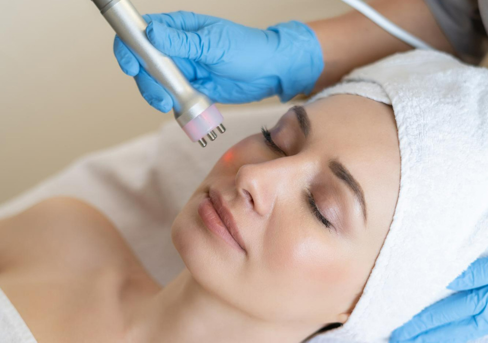 Are Non-Surgical Facelifts Worth It in 2026?